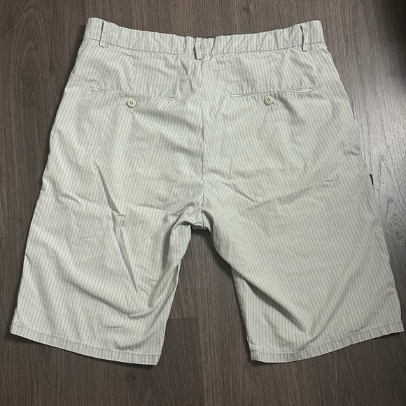 Vintage Stüssy Shorts - Picture 6 of 7